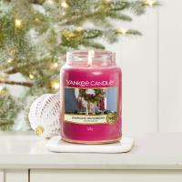 Yankee Candle Sparkling Winterberry Large Jar Extra Image 1 Preview